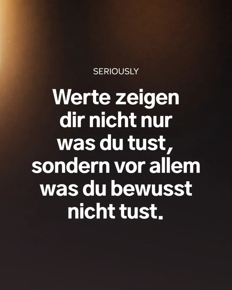 Instagram post from theresalink_. This post is in position 3.