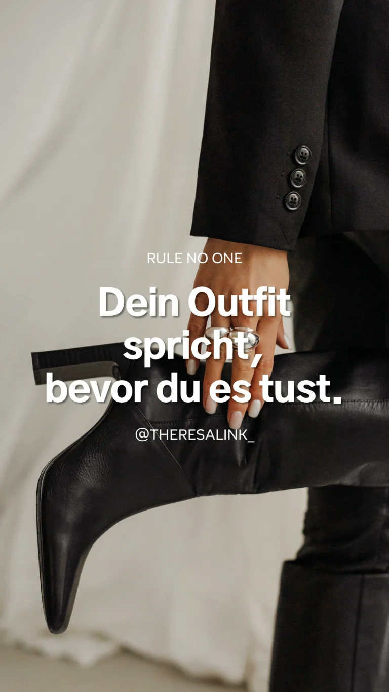 Instagram post from theresalink_. This post is in position 4.