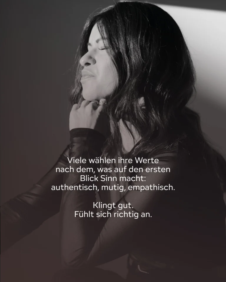 Instagram post from theresalink_. This post is in position 1.