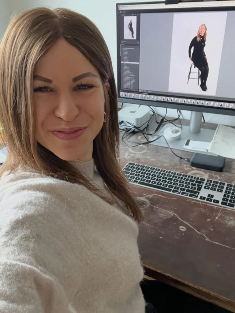 Instagram post from theresalink_. This post is in position 3.