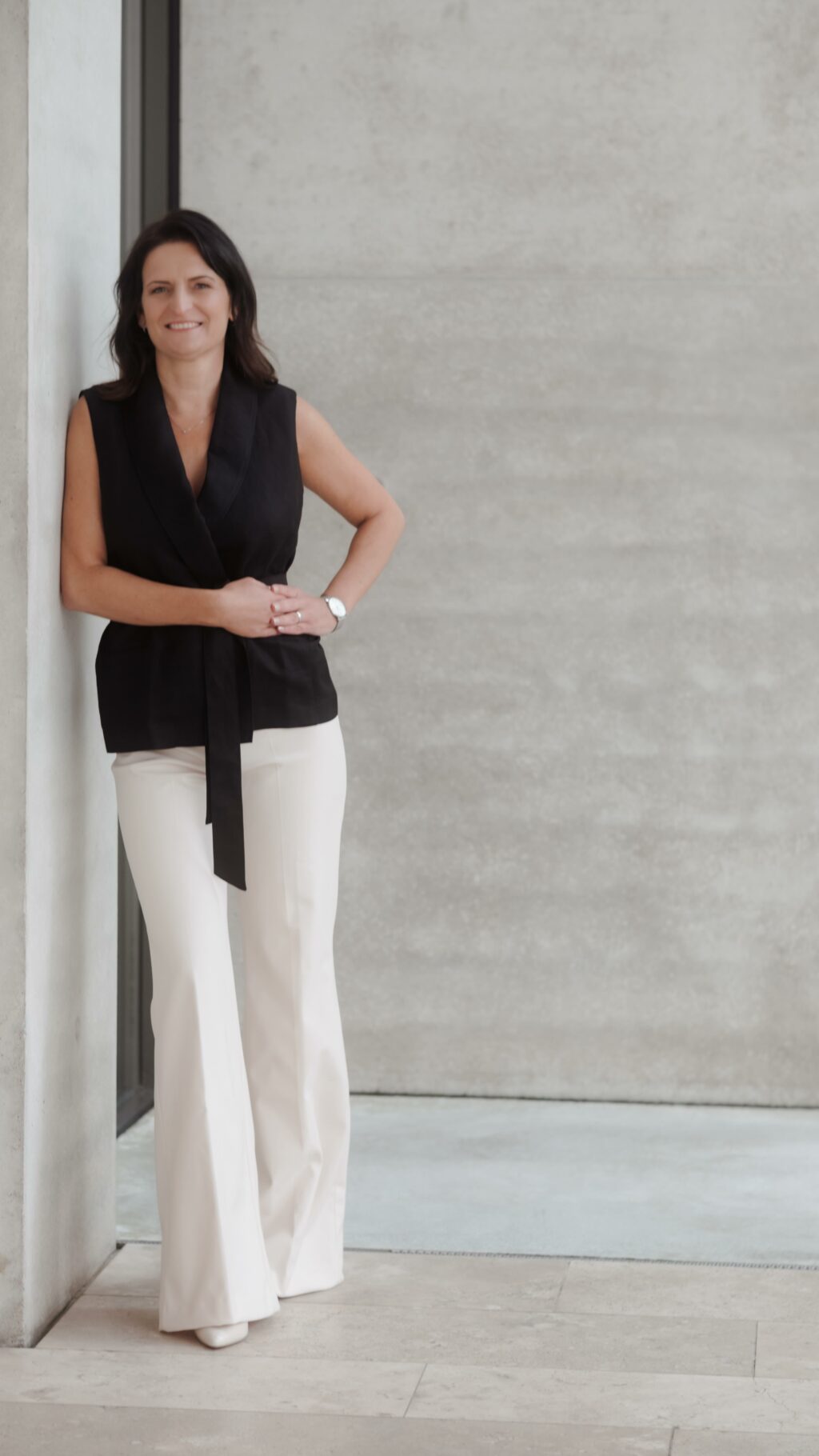 Instagram post from theresalink_. This post is in position 1.